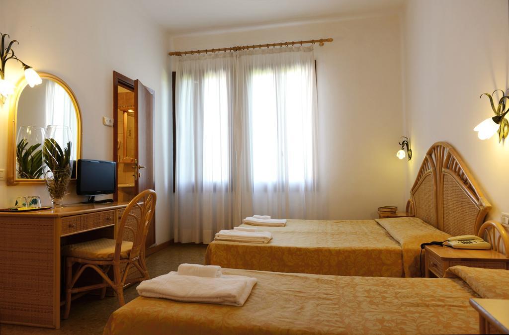 Hotel Villa Orio E Beatrice Lido di Venezia Room photo